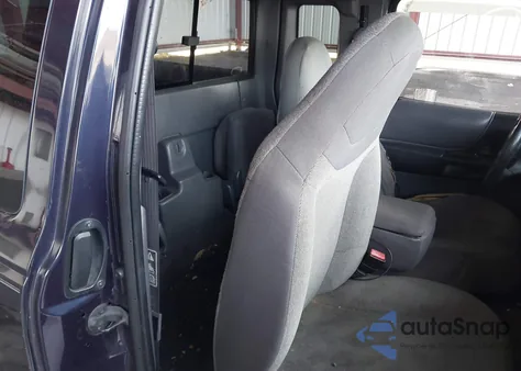 2001 Ford Ranger from USA, damaged, VIN 1FTYR14V91PB32980